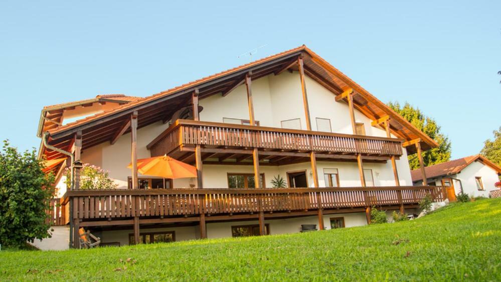 Auszeit-Wohnungen Aidenbach Экстерьер фото
